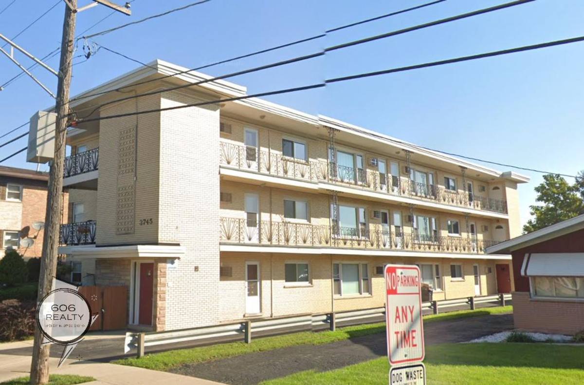 Apartment for rent at 3745 Ruby St, Schiller Park, IL 60176
