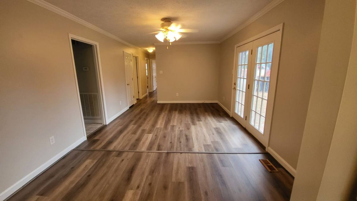 House for rent at 303 W 23rd St, Lumberton, NC 28358