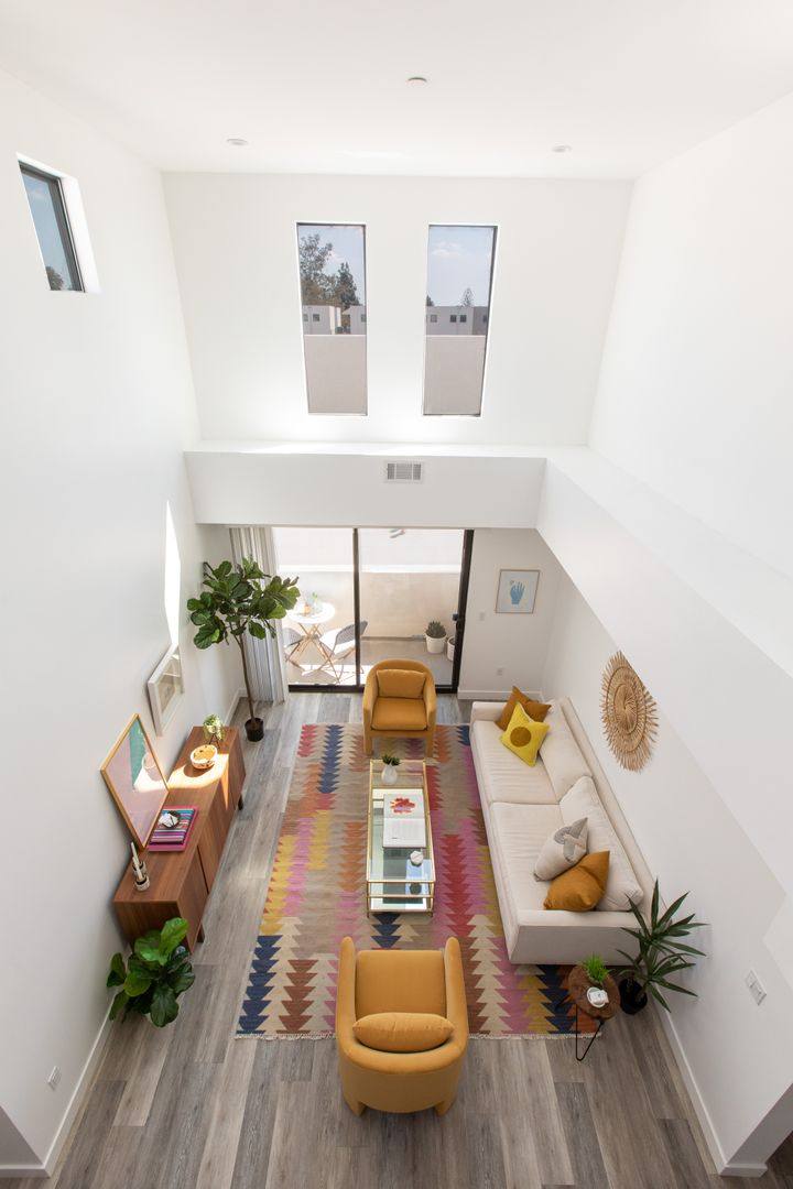 Apartment for rent at 5012 S Slauson Ave, Culver City, CA 90230