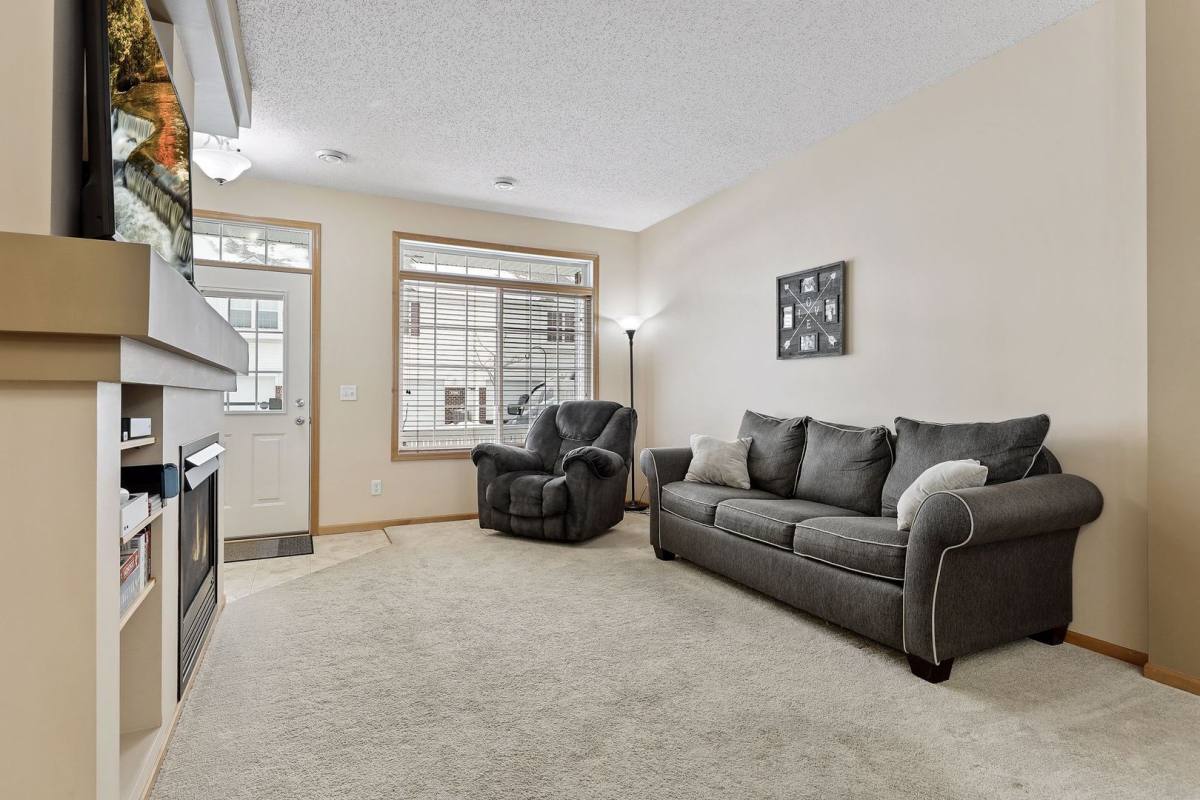 Townhouse for rent at 3775 Hazel Trail, Saint Paul, MN 55129