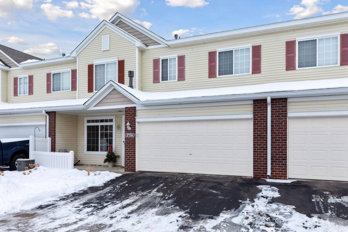 Townhouse for rent at 3775 Hazel Trail, Saint Paul, MN 55129