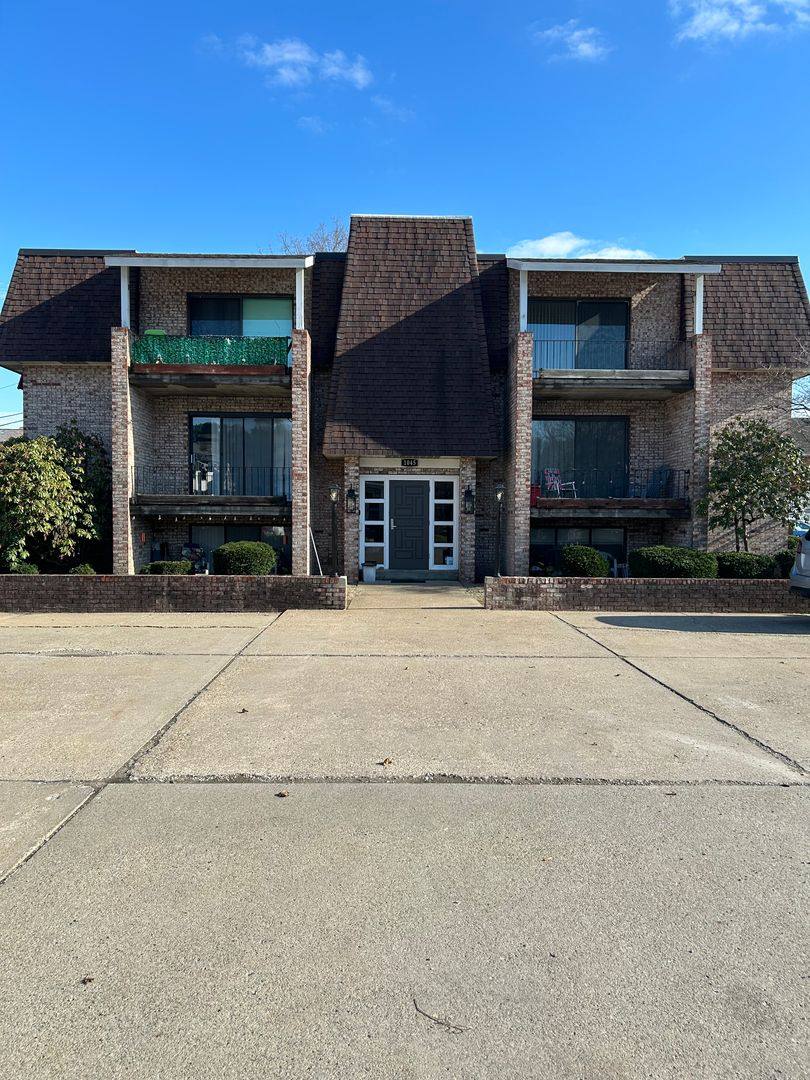 Apartment for rent at 1045 Turnpike St, Beaver, PA 15009