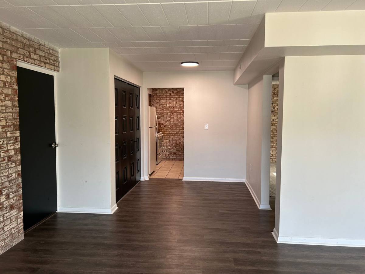 Apartment for rent at 1045 Turnpike St, Beaver, PA 15009