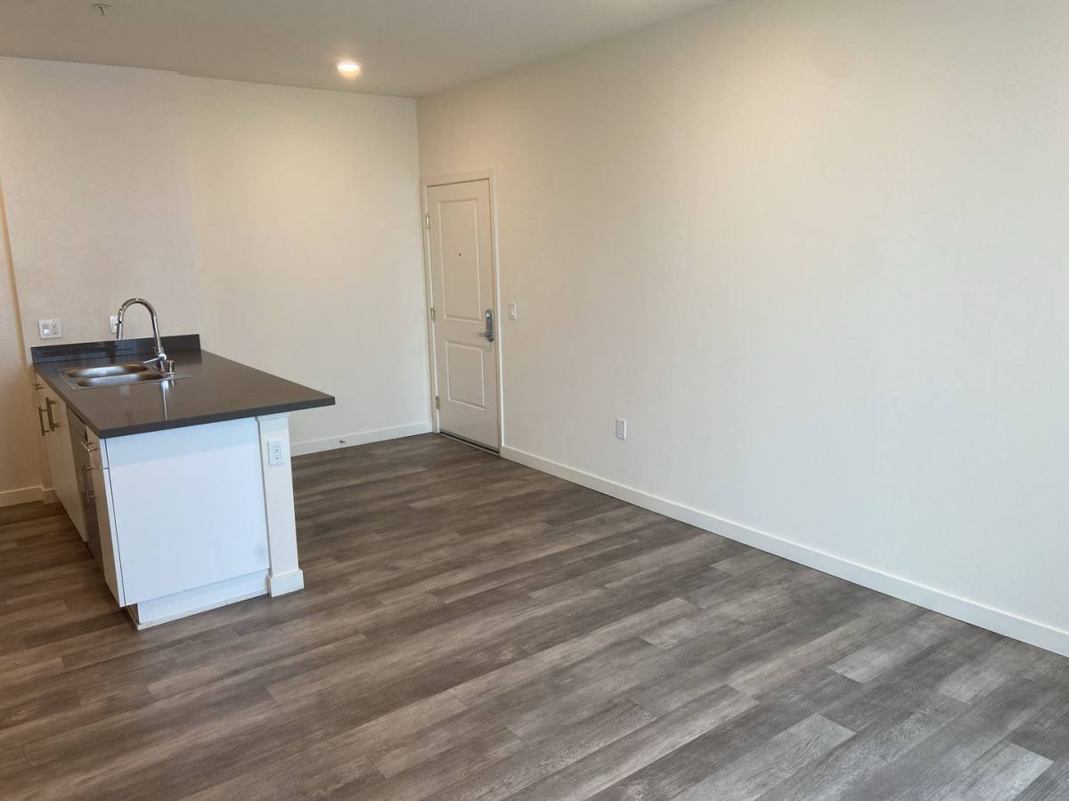Apartment for rent at 3524 Chesapeake Ave, Los Angeles, CA 90016
