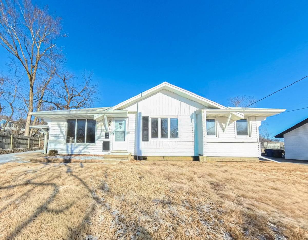 House for rent at 315 Miller Ave, Des Moines, IA 50315