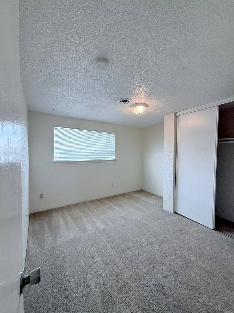 Townhouse for rent at 4421 W Hood Ave, Kennewick, WA 99336