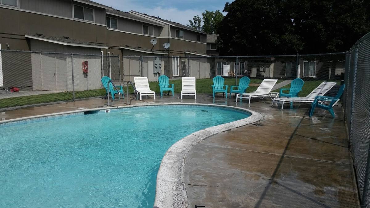 Townhouse for rent at 4421 W Hood Ave, Kennewick, WA 99336