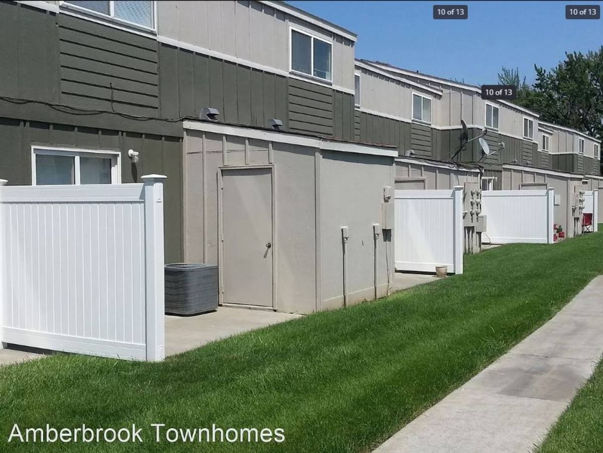 Townhouse for rent at 4421 W Hood Ave, Kennewick, WA 99336