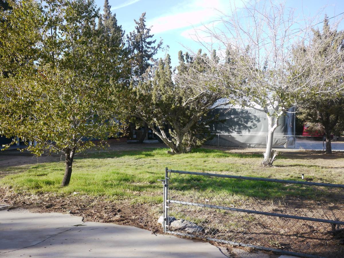 House for rent at 7676 Hemlock Ave, Hesperia, CA 92345