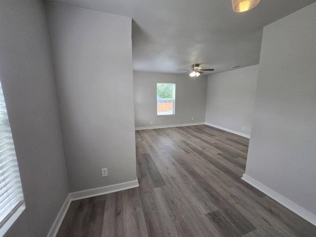 House for rent at 501 A Parkdale Ave, Fort Worth, TX 76105