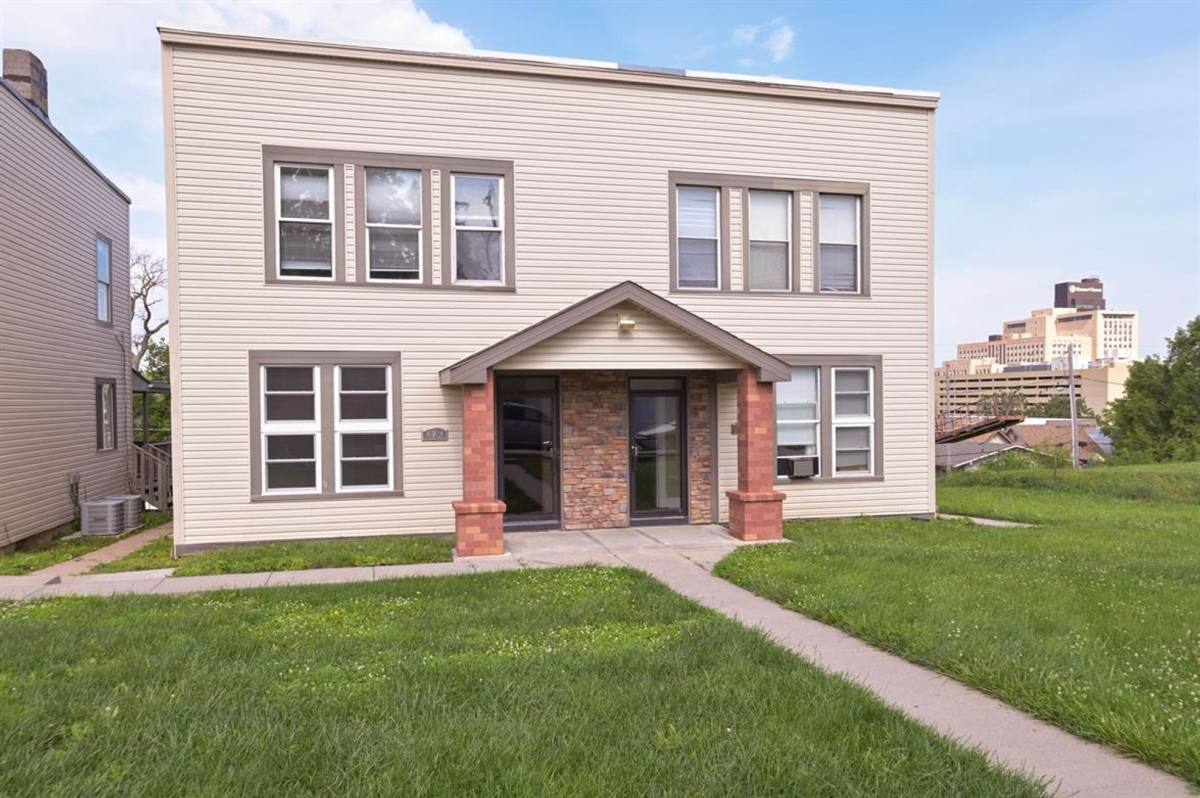 Apartment for rent at 532 S 30th St, Omaha, NE 68105