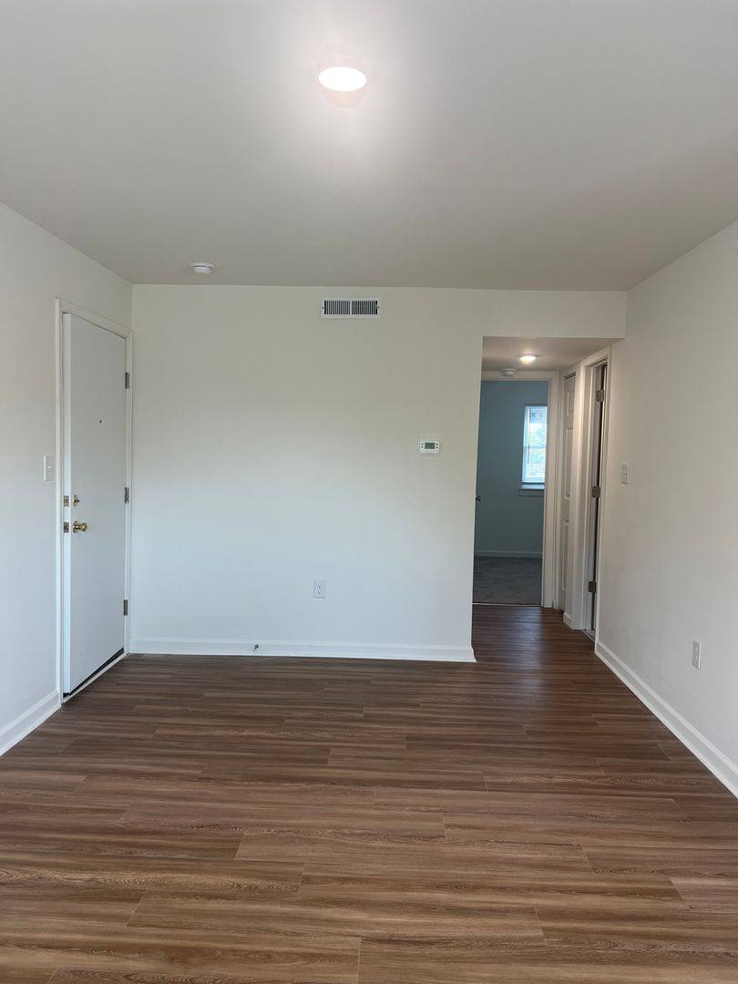 Apartment for rent at 935 37th St, Newport News, VA 23607