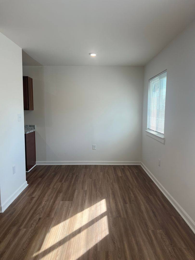 Apartment for rent at 935 37th St, Newport News, VA 23607