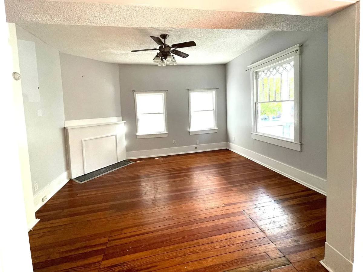 Apartment for rent at 2206 Barnard St, Savannah, GA 31401