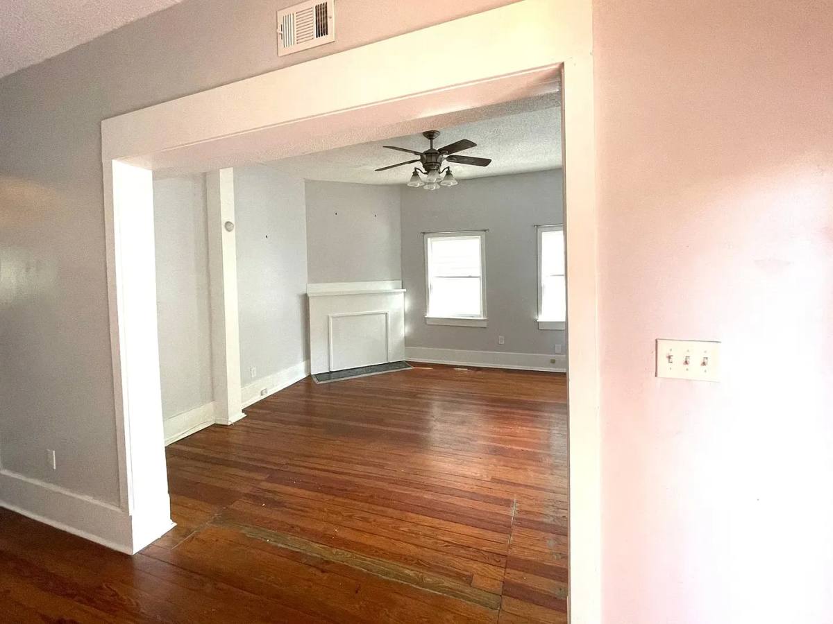 Apartment for rent at 2206 Barnard St, Savannah, GA 31401