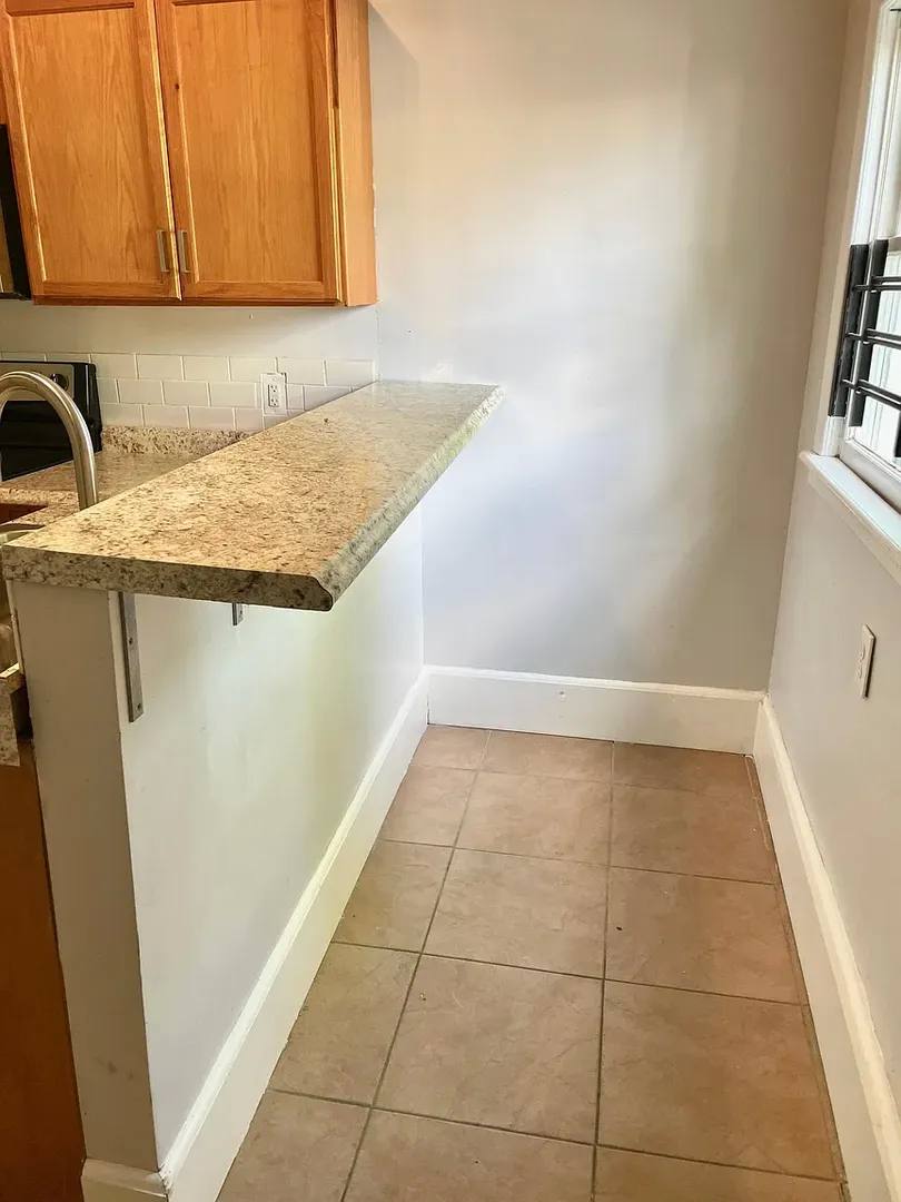 Apartment for rent at 2206 Barnard St, Savannah, GA 31401