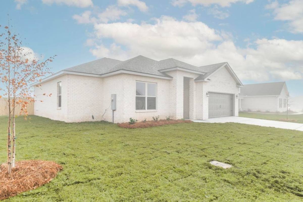 House for rent at 402 Otters Ridge Dr, Kathleen, GA 31047