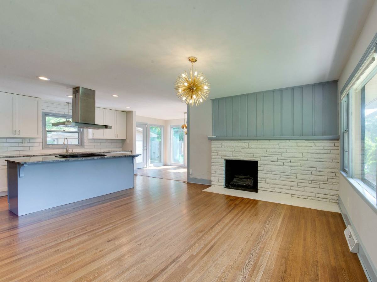 House for rent at 3921 Sheffield Dr, Charlotte, NC 28205