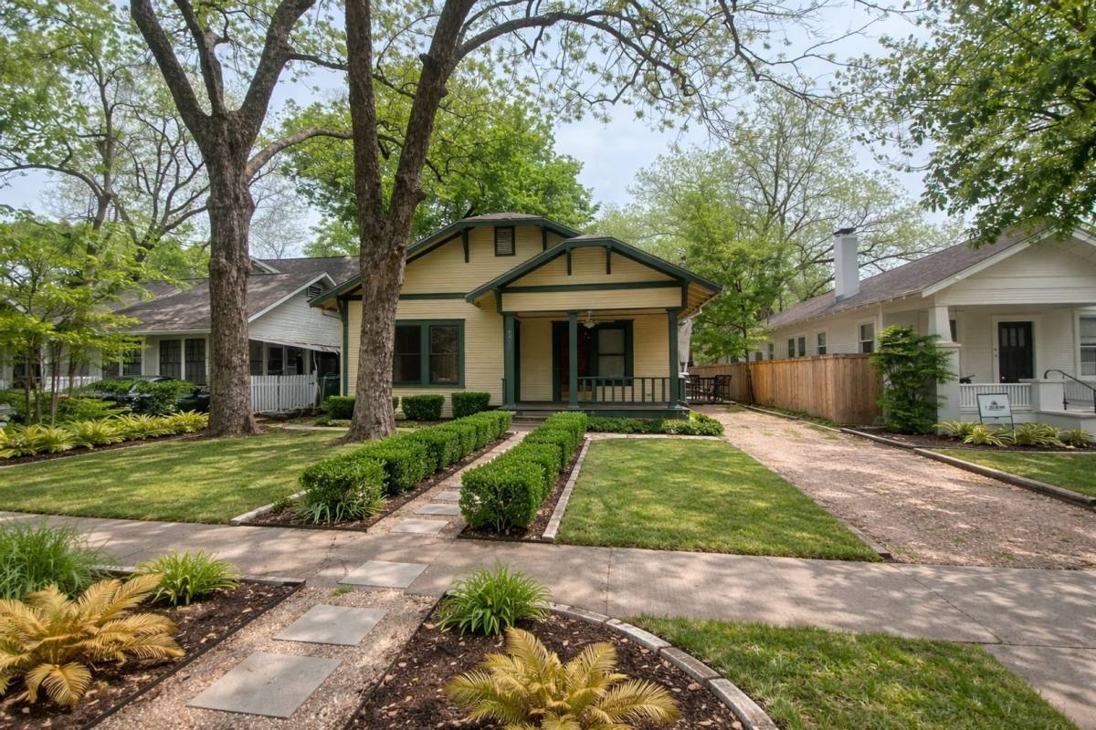 Apartment for rent at 4213 Ave C, Austin, TX 78751