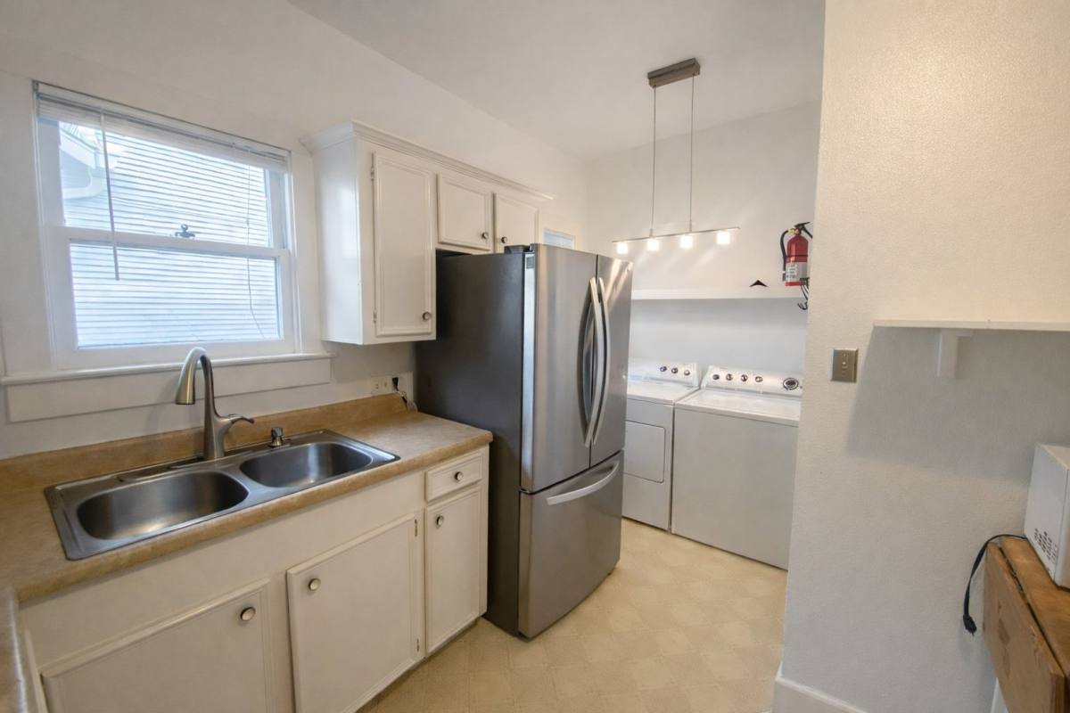 Apartment for rent at 4213 Ave C, Austin, TX 78751