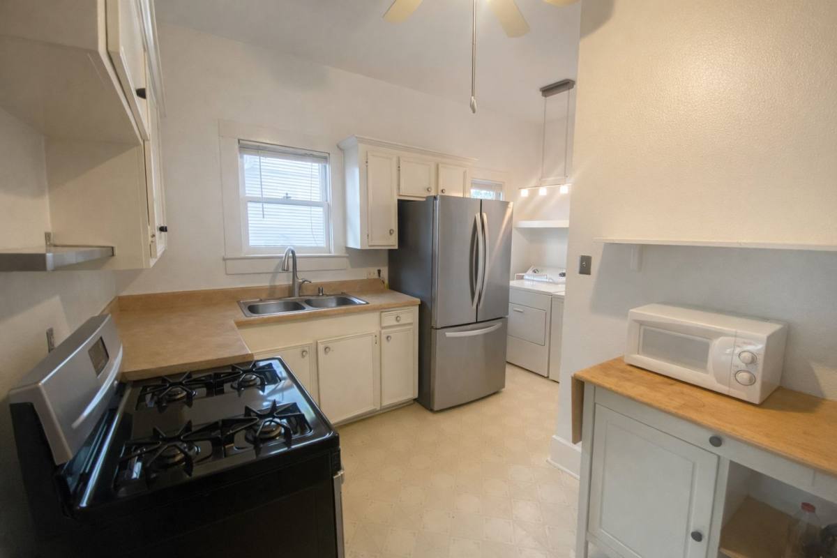 Apartment for rent at 4213 Ave C, Austin, TX 78751