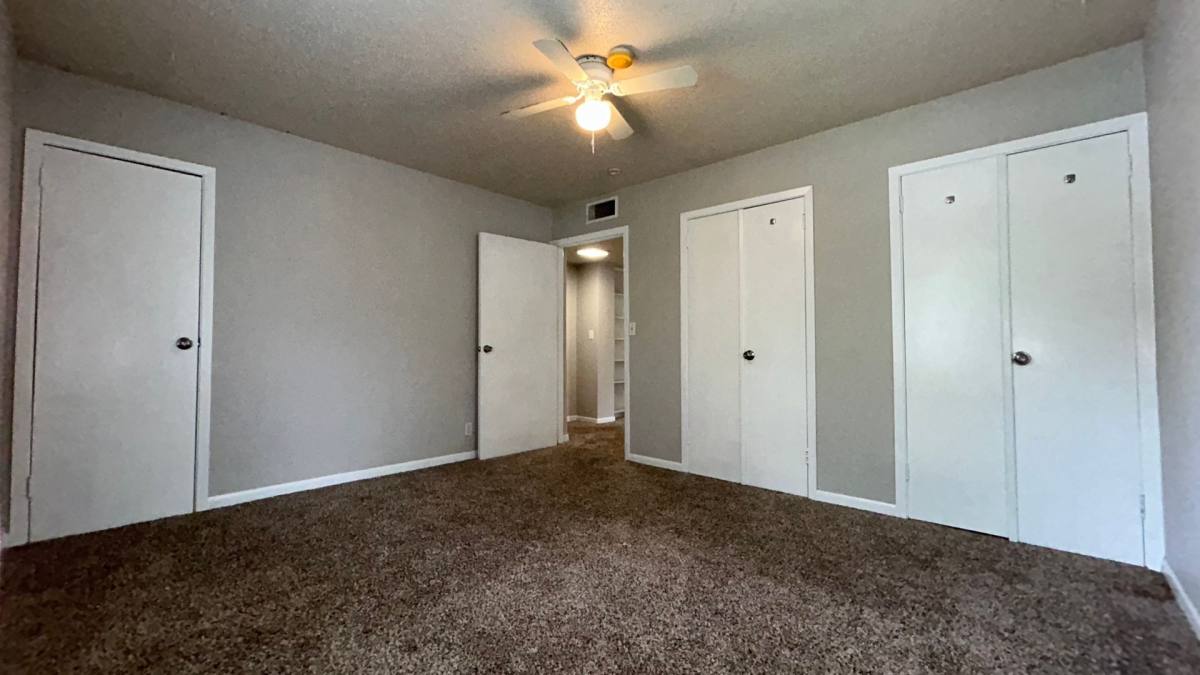Townhouse for rent at 3211 Rogers Ave, Fort Worth, TX 76109