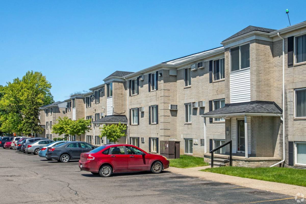 Apartment for rent at 12611 Memorial St, Detroit, MI 48227