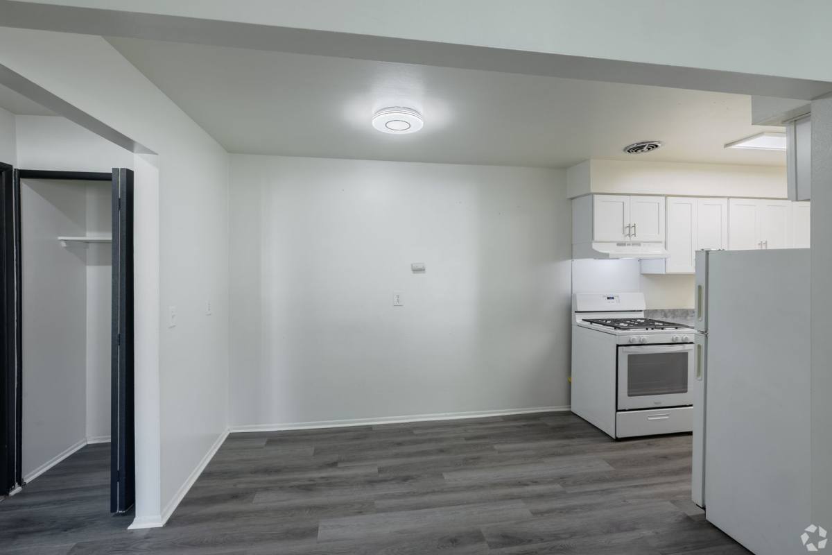 Apartment for rent at 12611 Memorial St, Detroit, MI 48227