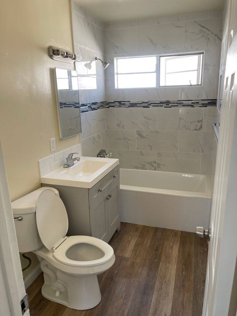 Apartment for rent at 10012 Valley Blvd, El Monte, CA 91731