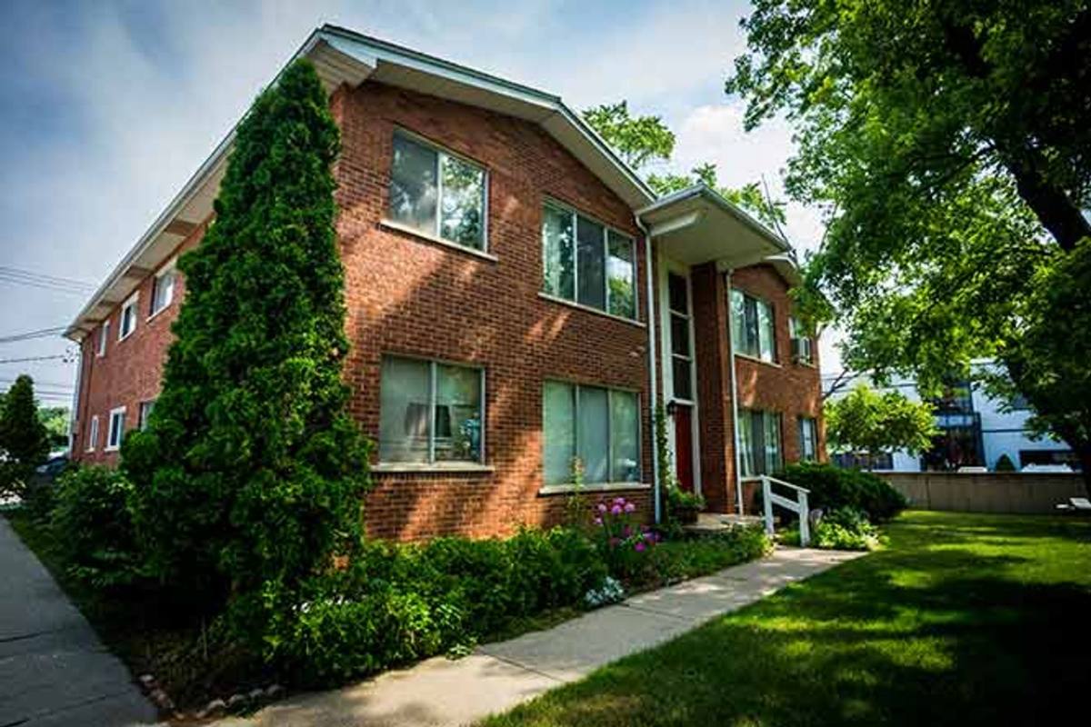 Apartment for rent at 8310 Hall Rd, Utica, MI 48317