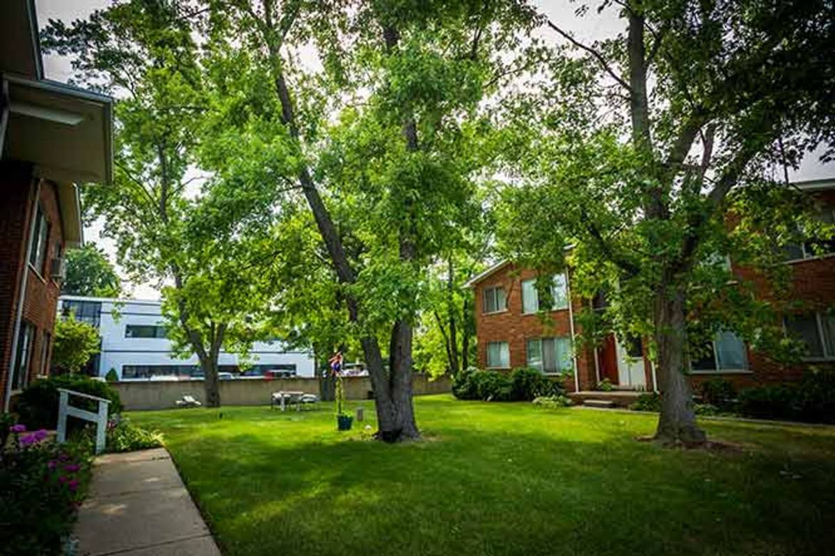 Apartment for rent at 8310 Hall Rd, Utica, MI 48317