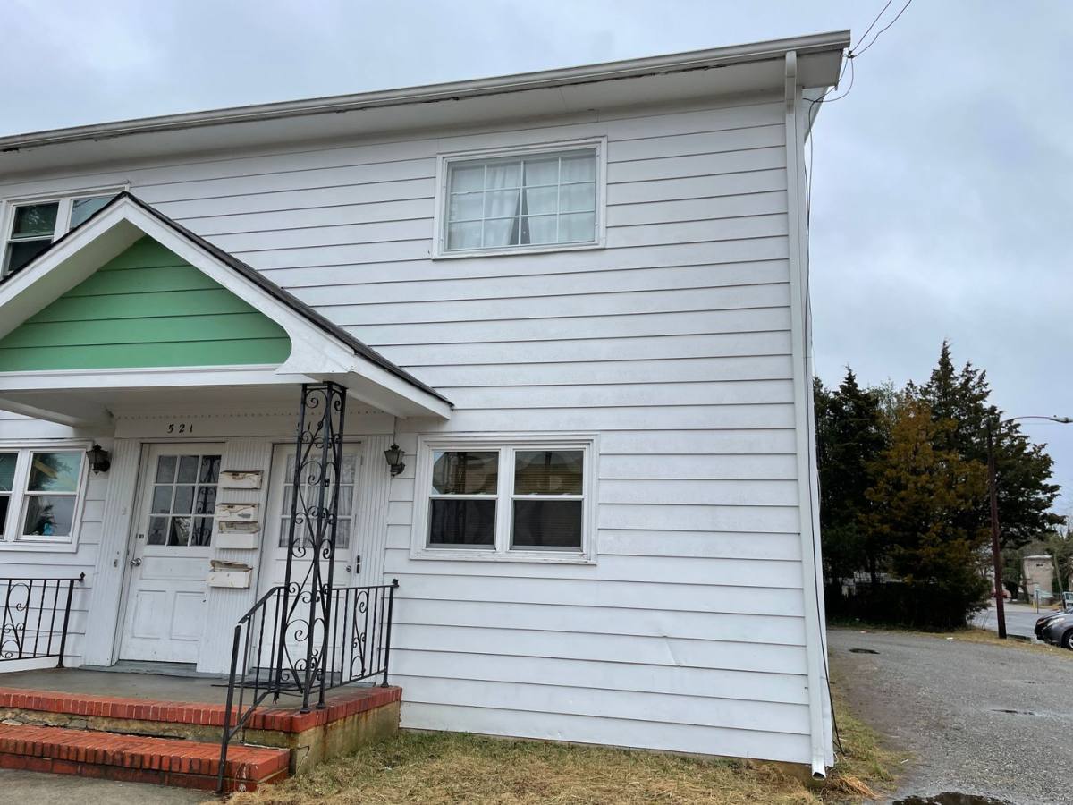 Apartment for rent at 521 E Broad St, Millville, NJ 08332
