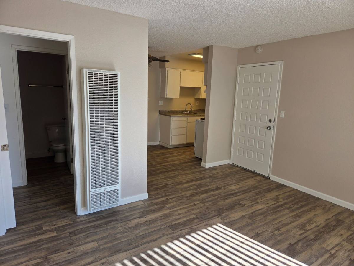 Apartment for rent at 9230 Kiefer Blvd, Sacramento, CA 95826
