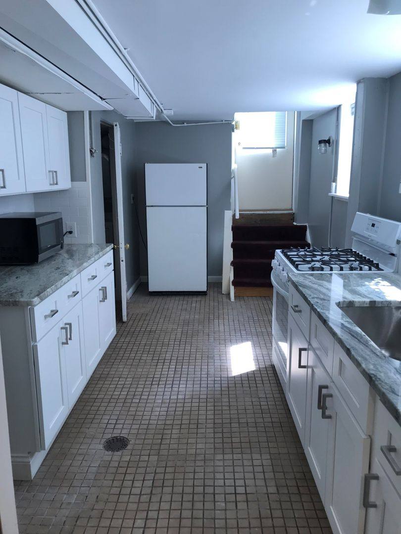 House for rent at 518 Monroe St, Ann Arbor, MI 48104