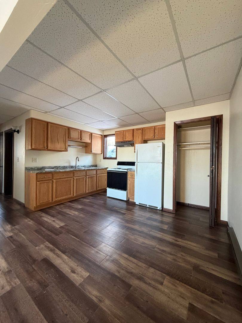 Apartment for rent at 525 E Park Ave, Chippewa Falls, WI 54729