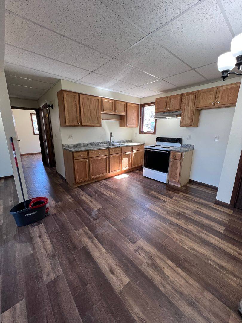 Apartment for rent at 525 E Park Ave, Chippewa Falls, WI 54729