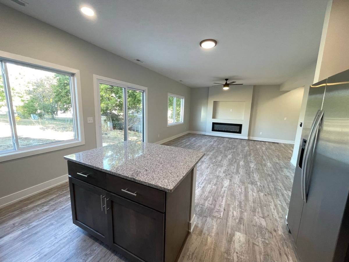 Apartment for rent at 4342-4520 Briarpark Dr, Lincoln, NE 68516