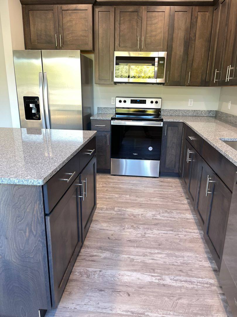 Apartment for rent at 4342-4520 Briarpark Dr, Lincoln, NE 68516