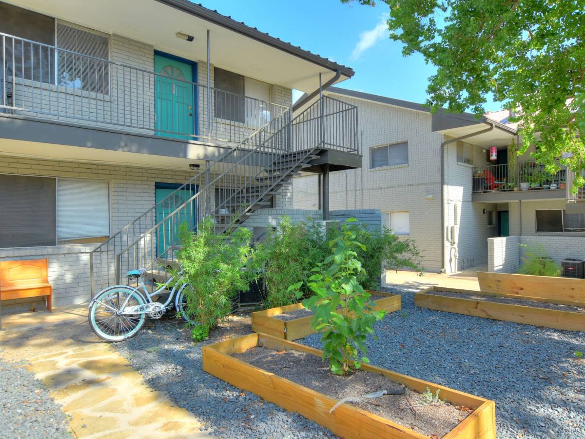 Apartment for rent at 1315 Norwalk Lane, Austin, TX 78703