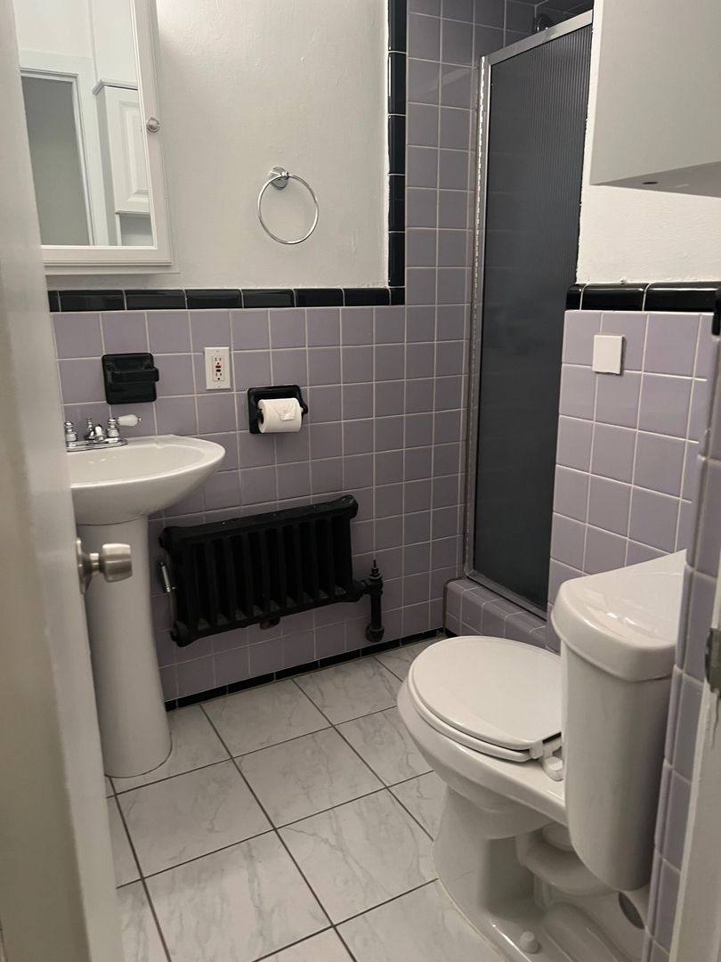 Apartment for rent at 816 S State St, Ann Arbor, MI 48104