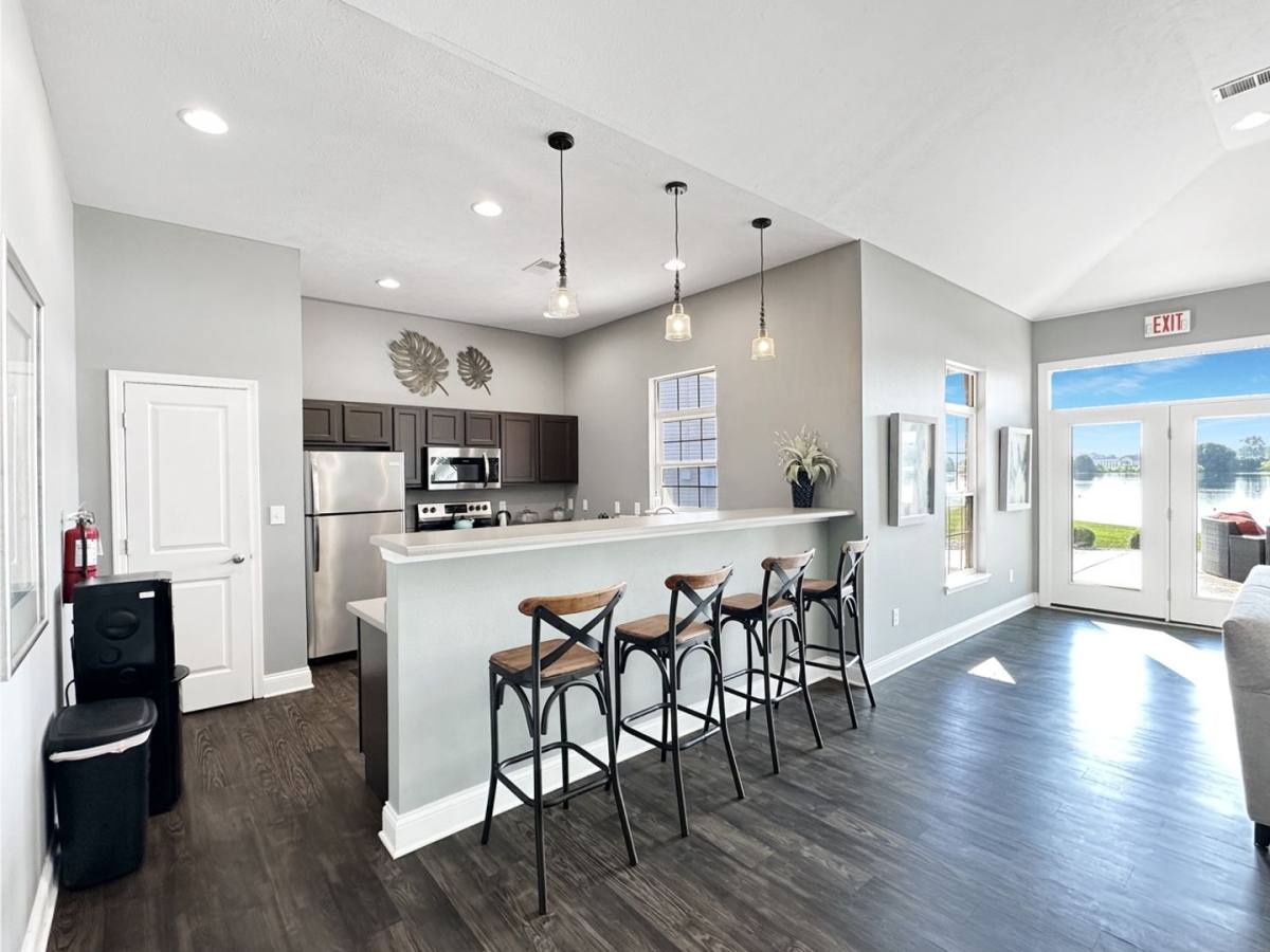Apartment for rent at 727 Beachfront Dr, Evansville, IN 47715
