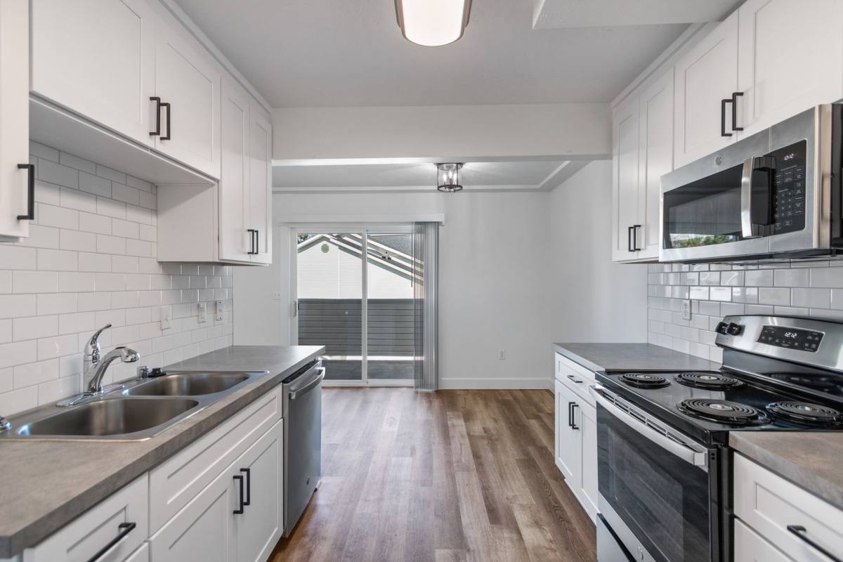 Apartment for rent at 10008 N Colfax Rd, Spokane, WA 99218