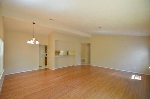 House for rent at 56 Fallshire Dr, Spring, TX 77381