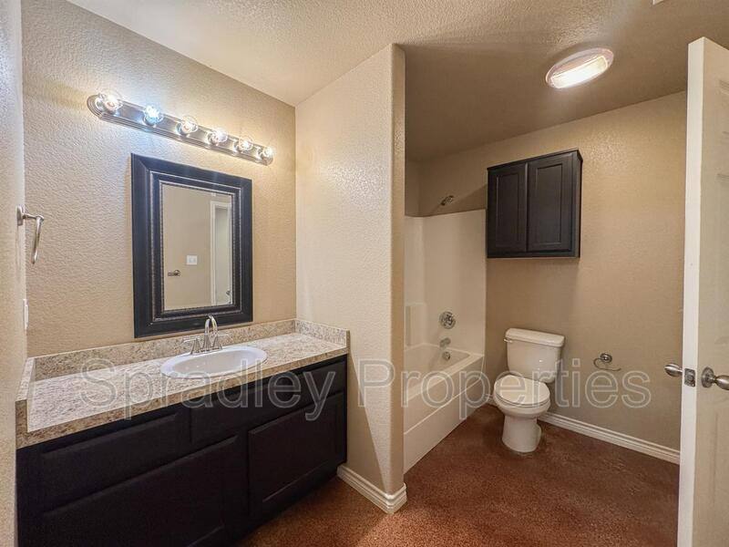 Apartment for rent at 1560 Kal Court, Belton, TX 76513