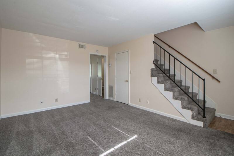 Townhouse for rent at 371-3 Peabody Dr, Clarksville, TN 37042