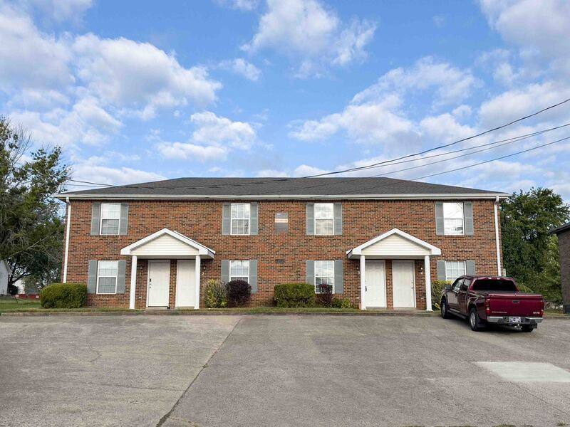 Townhouse for rent at 371-3 Peabody Dr, Clarksville, TN 37042