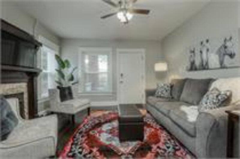 Apartment for rent at 2710 Holmes St, Kansas City, MO 64109