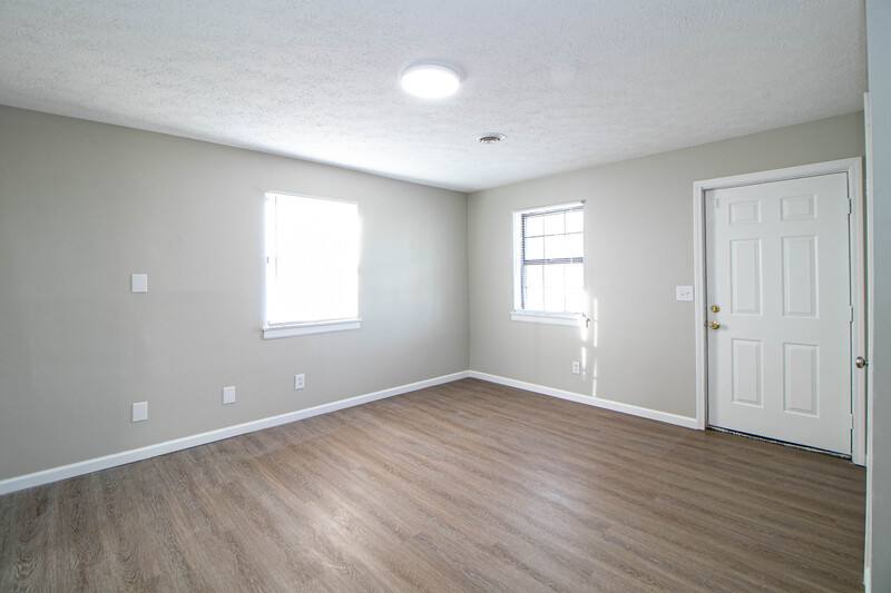 Apartment for rent at 404 -10 Thompsonville Lane, Oak Grove, KY 42262