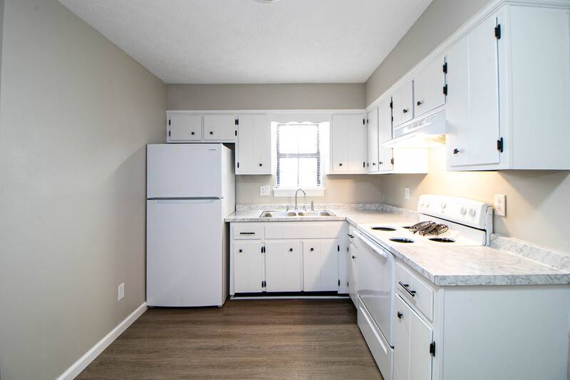 Apartment for rent at 404 -10 Thompsonville Lane, Oak Grove, KY 42262