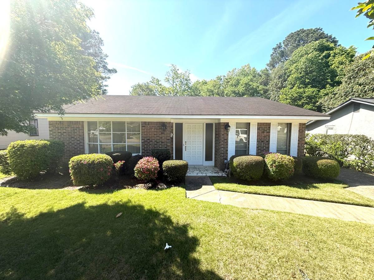 House for rent at 2655 W Edgemont Ave, Montgomery, AL 36108